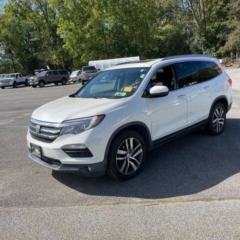 2017 HONDA Pilot