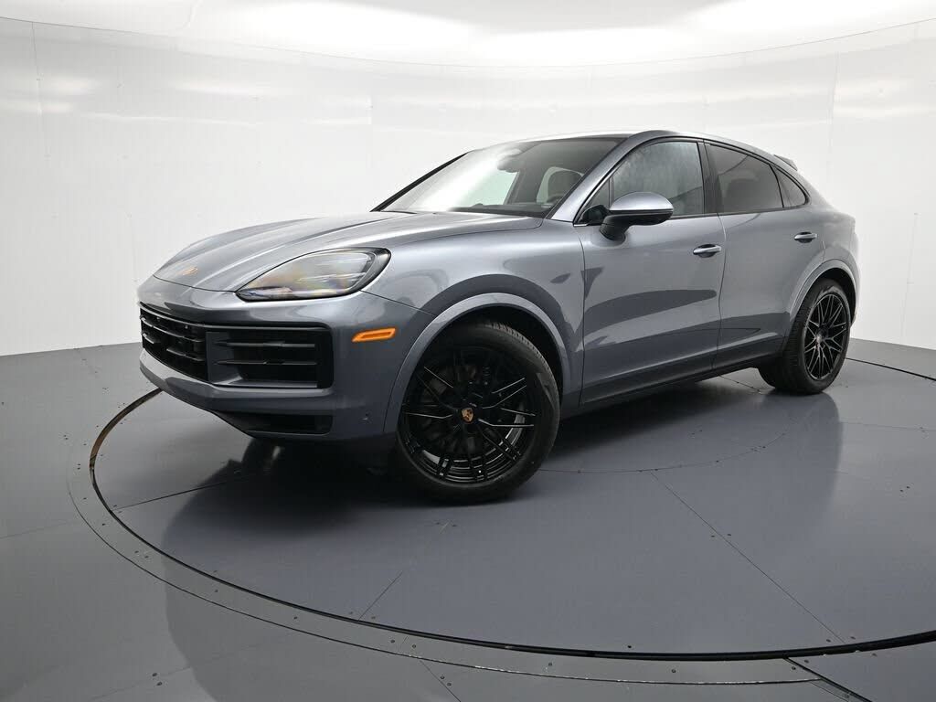 2026 PORSCHE Cayenne