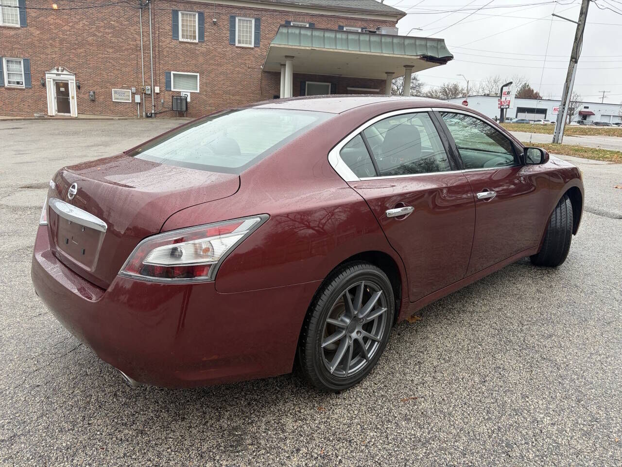2012 NISSAN Maxima