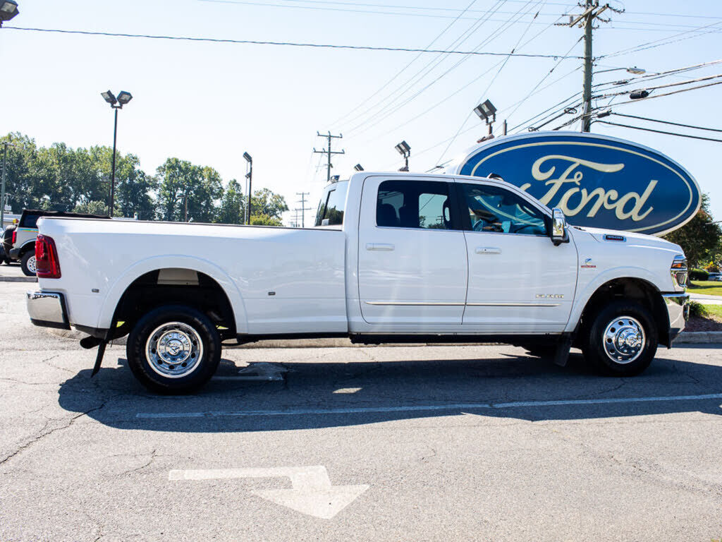 2025 RAM 3500