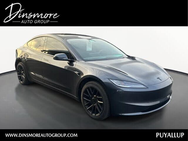 2025 TESLA Model 3