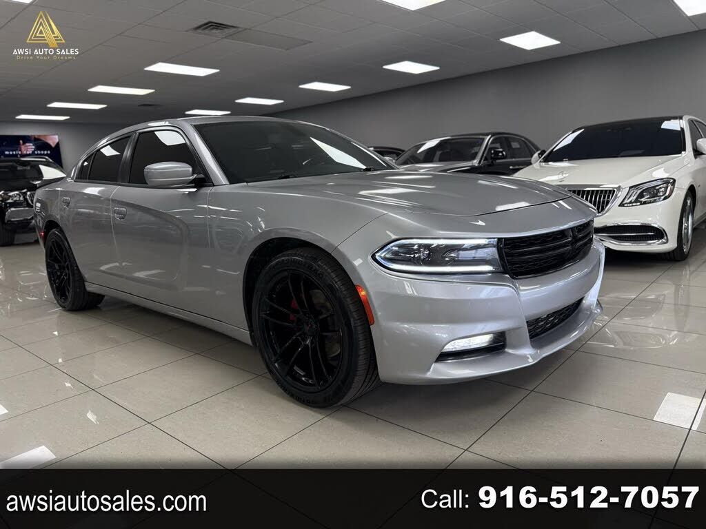 2017 DODGE Charger