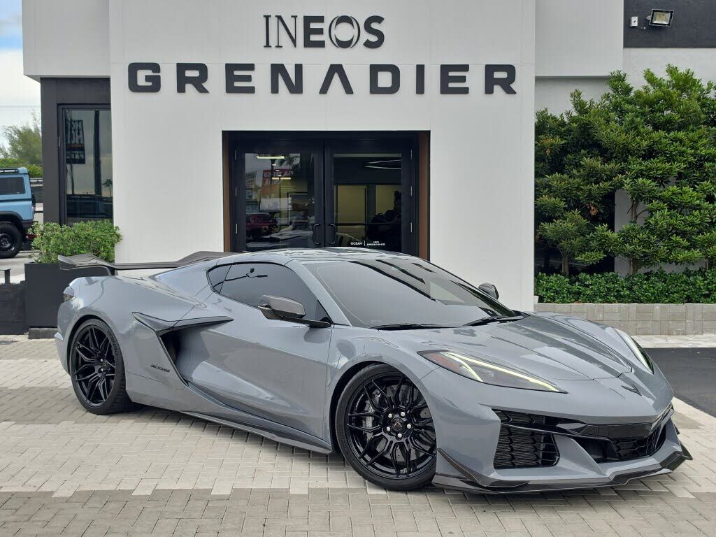 2024 CHEVROLET Corvette
