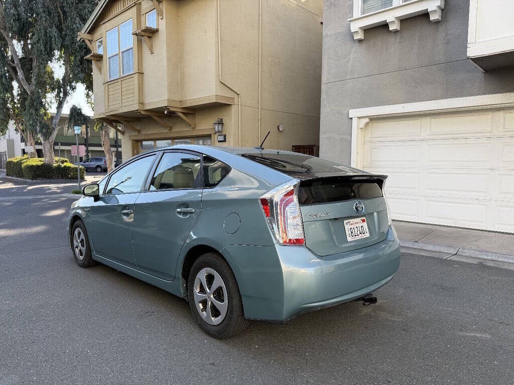 2012 TOYOTA PRIUS