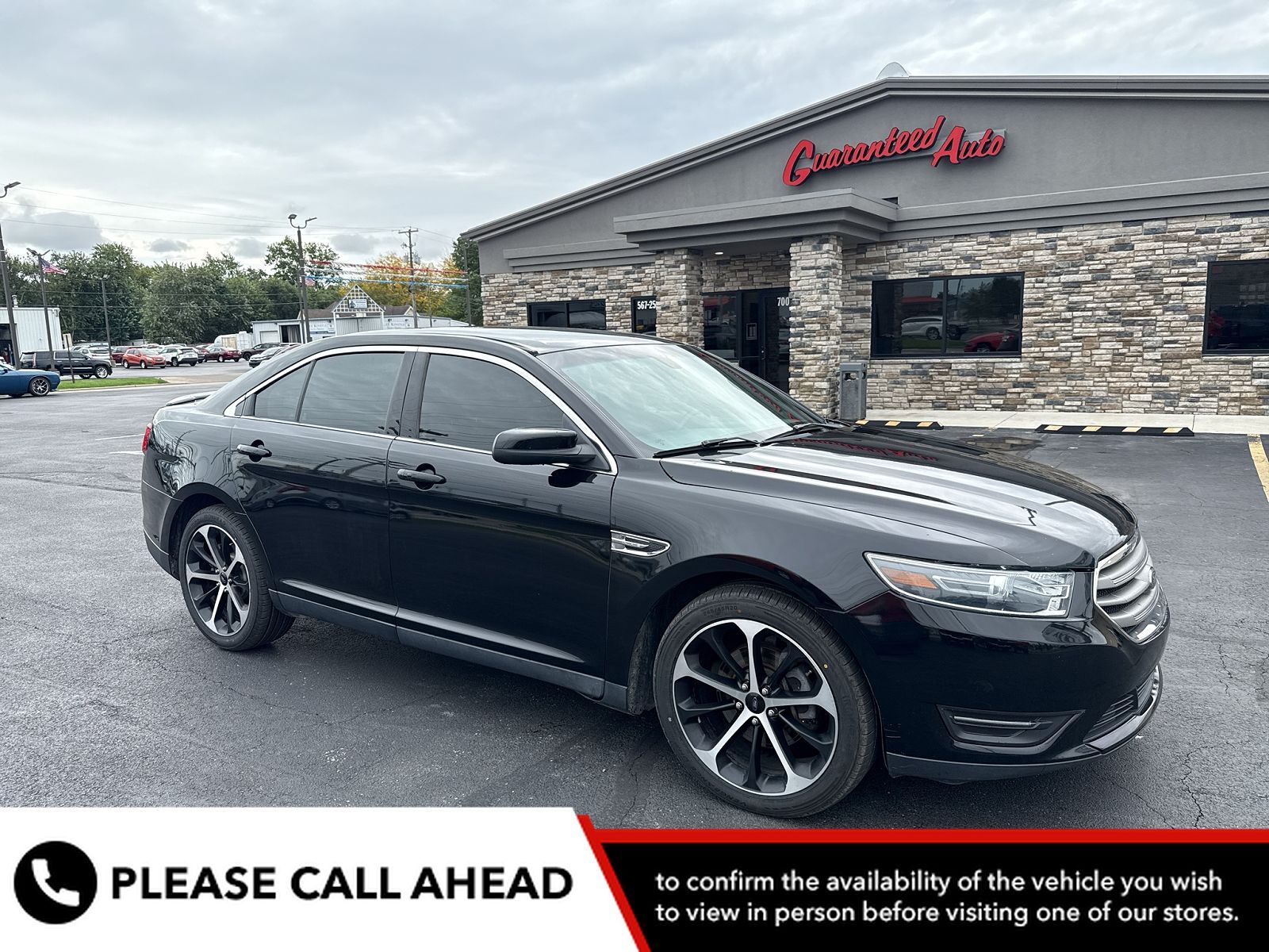 2016 FORD Taurus