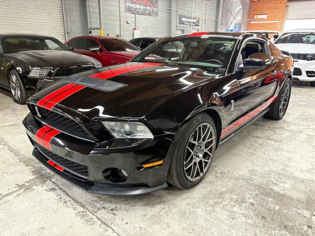 2011 FORD Mustang