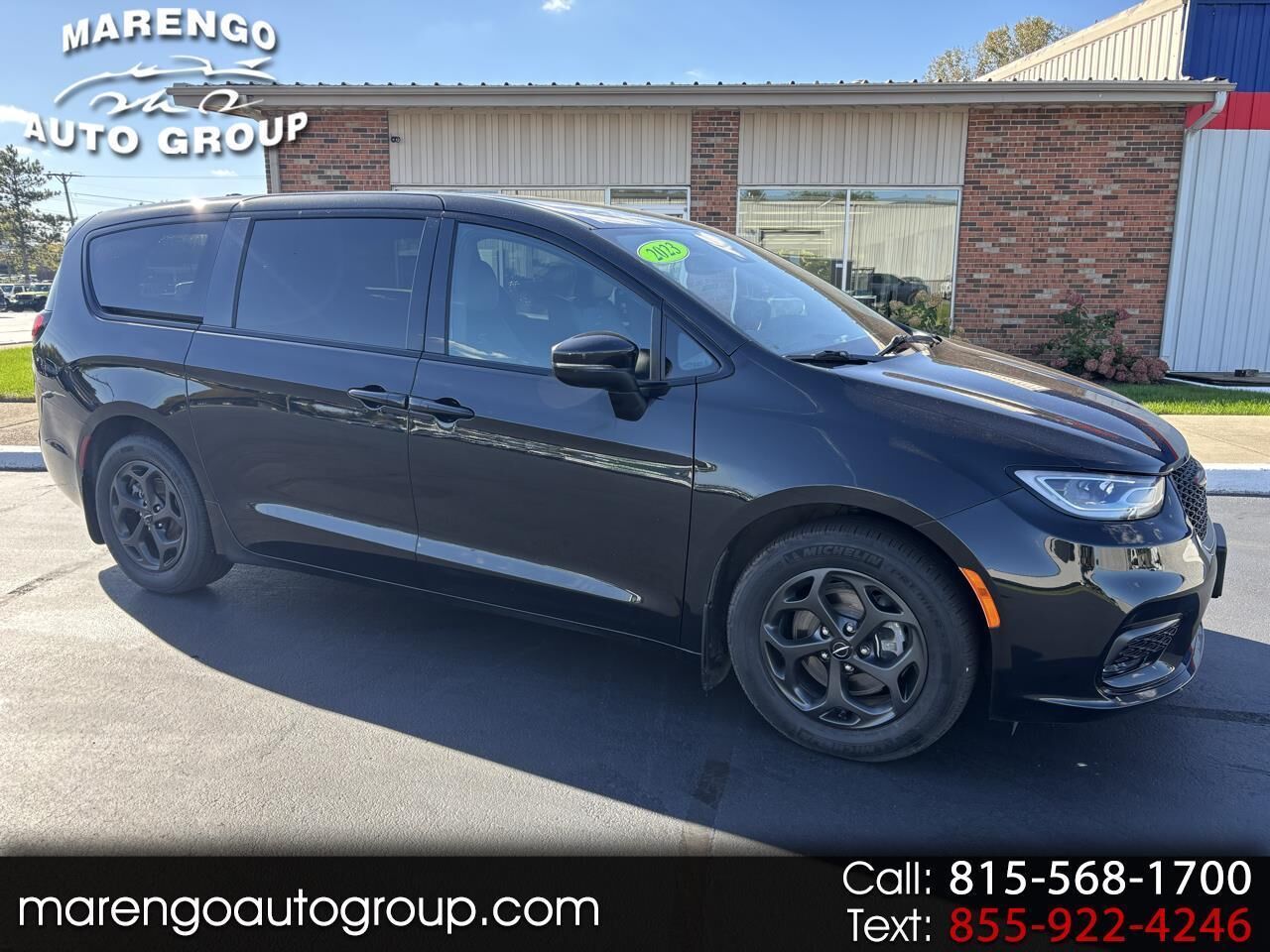 2023 CHRYSLER Pacifica