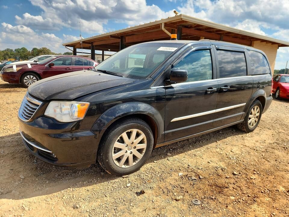 2015 CHRYSLER Town and Country