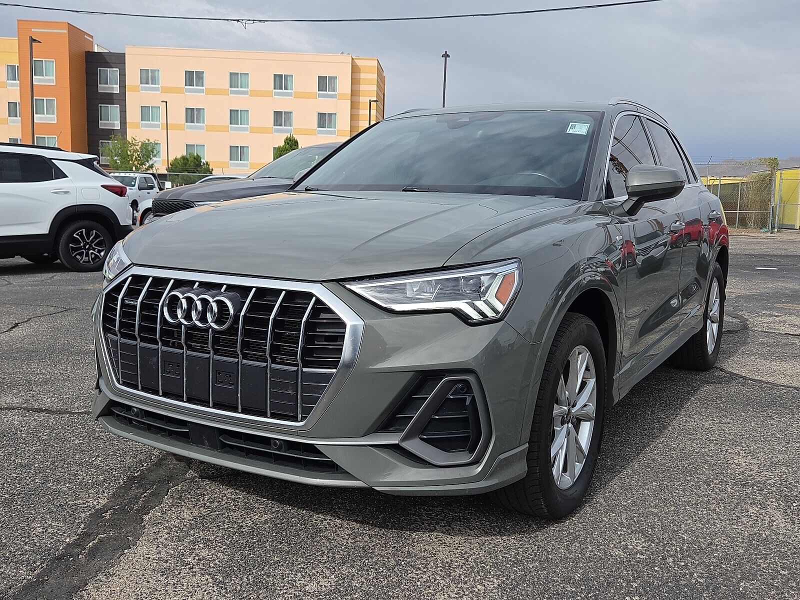 2025 AUDI Q3