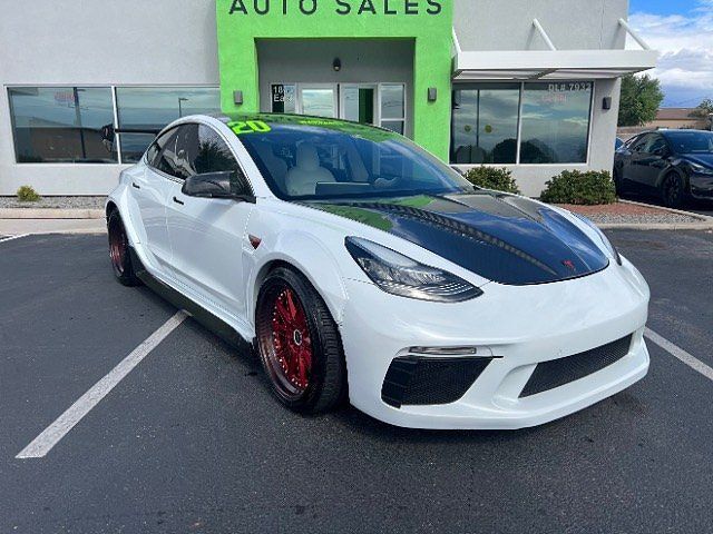2020 TESLA Model 3