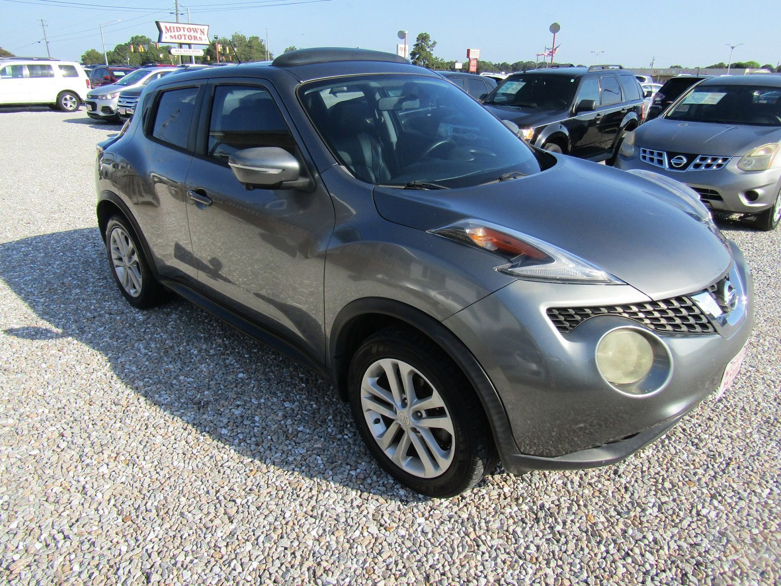 2015 NISSAN Juke