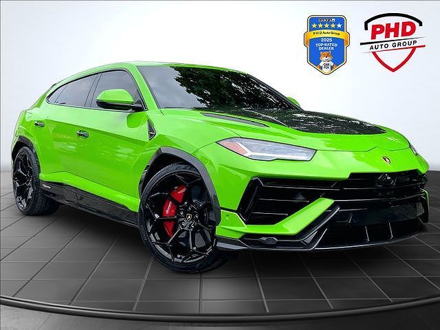 2024 LAMBORGHINI URUS