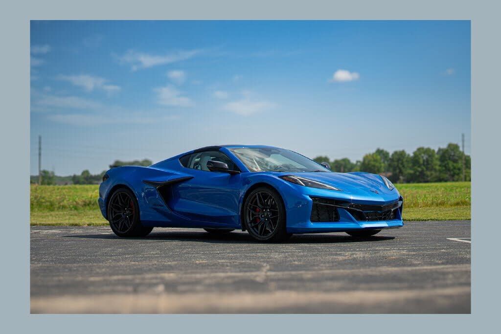 2024 CHEVROLET Corvette