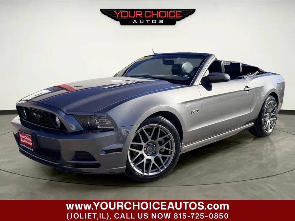 2013 FORD Mustang