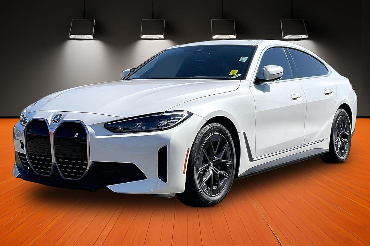 2023 BMW i4
