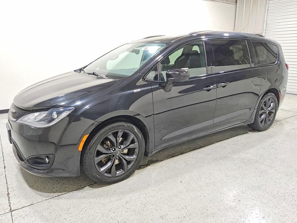 2018 CHRYSLER Pacifica
