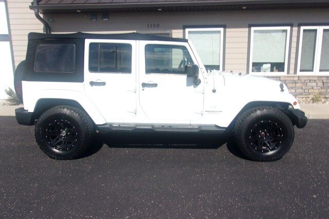 2013 JEEP Wrangler
