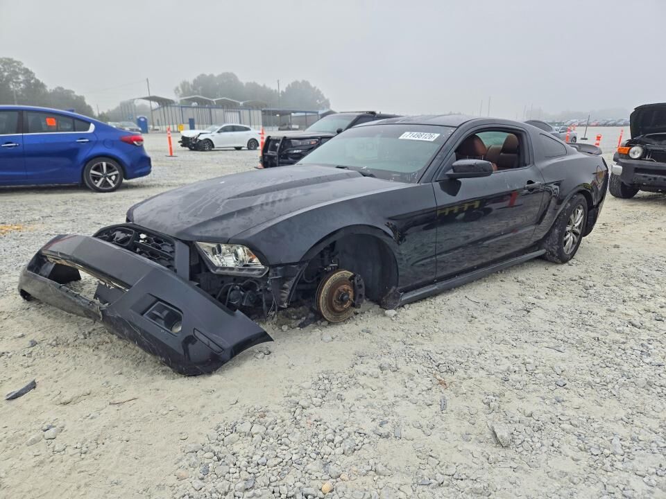 2011 FORD Mustang