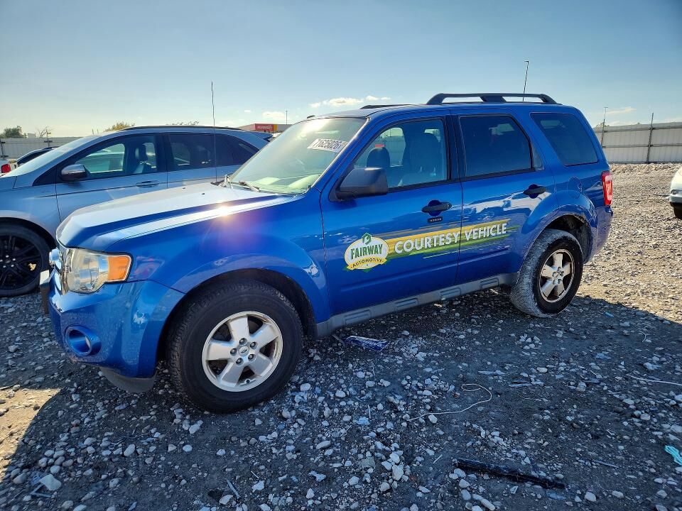 2011 FORD Escape