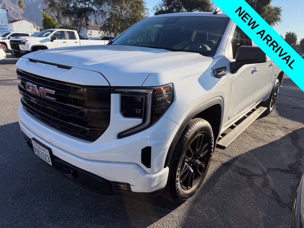 2024 GMC Sierra