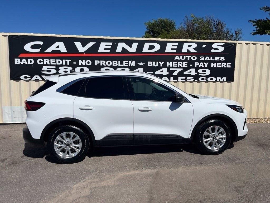 2023 FORD Escape