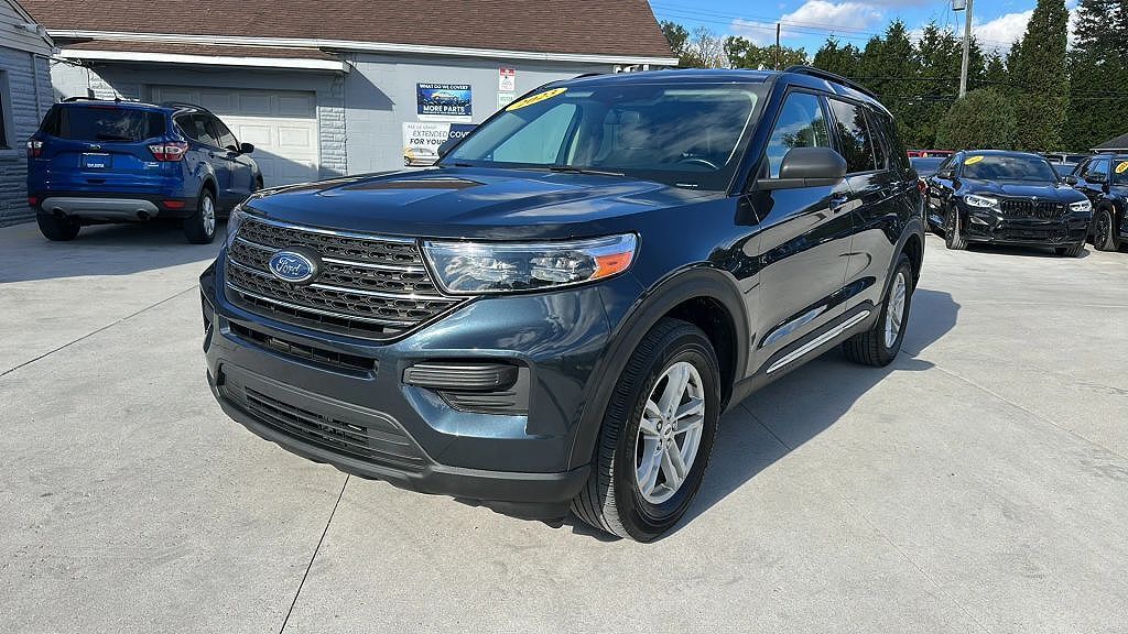 2023 FORD Explorer