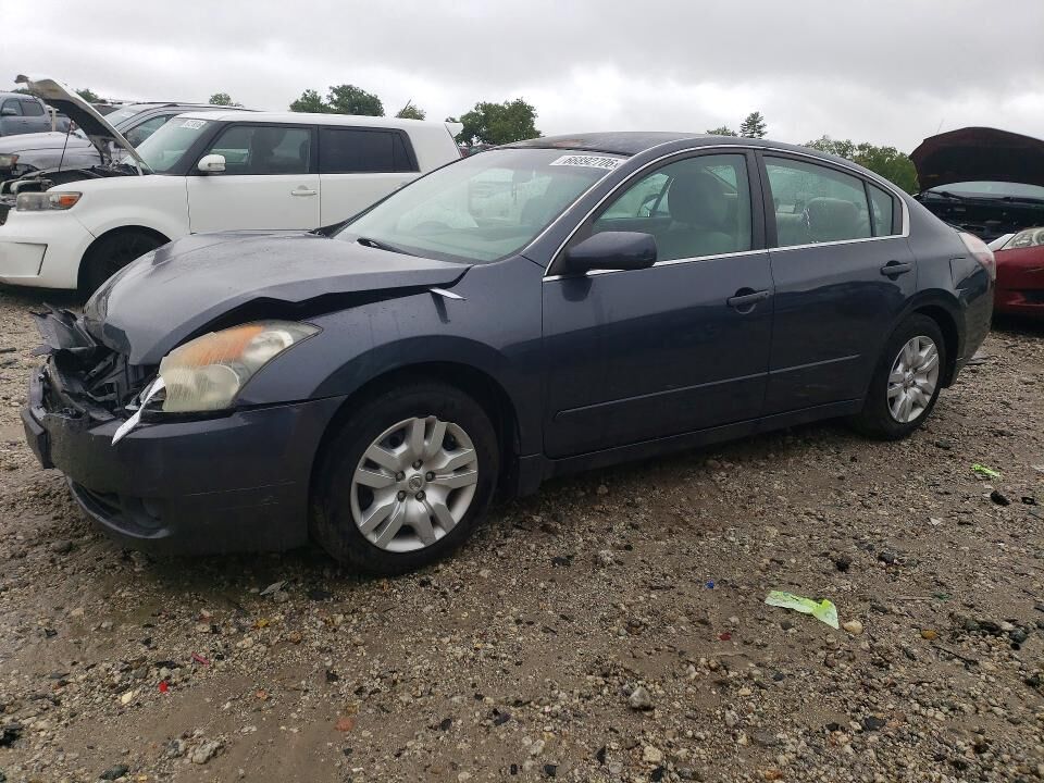 2009 NISSAN Altima