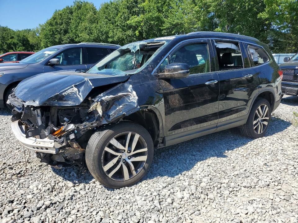 2017 HONDA Pilot