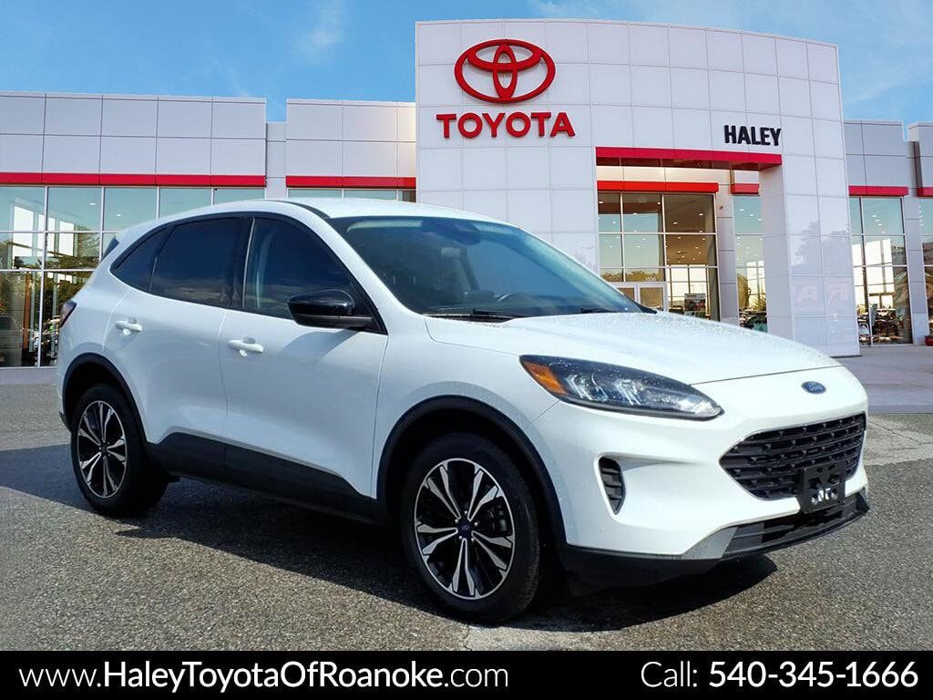 2022 FORD Escape