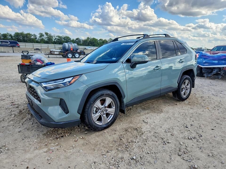 2022 TOYOTA RAV4
