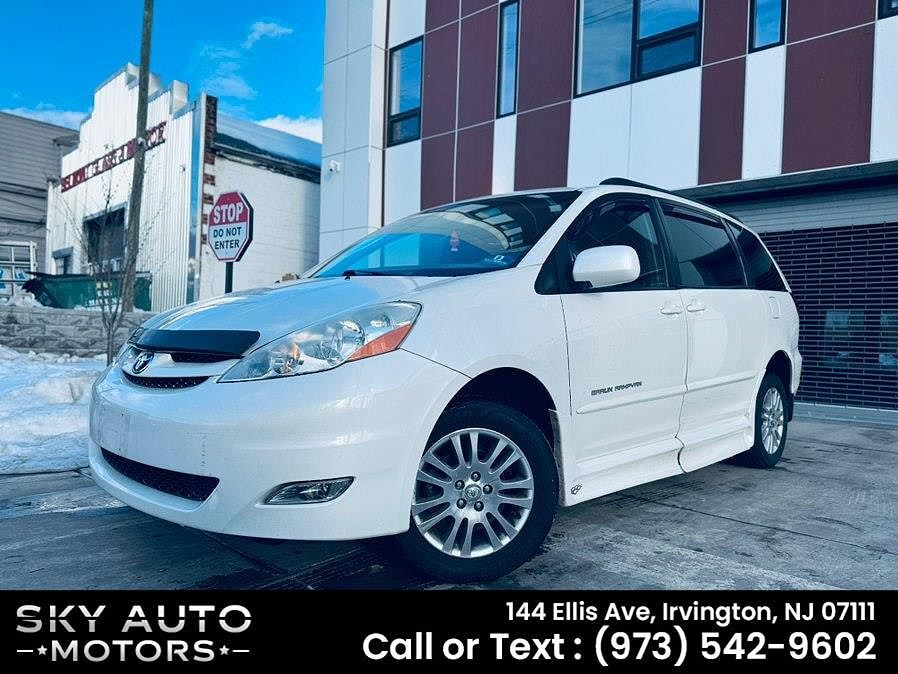 2007 TOYOTA Sienna