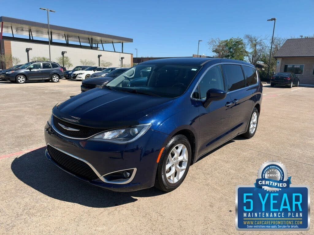 2019 CHRYSLER Pacifica