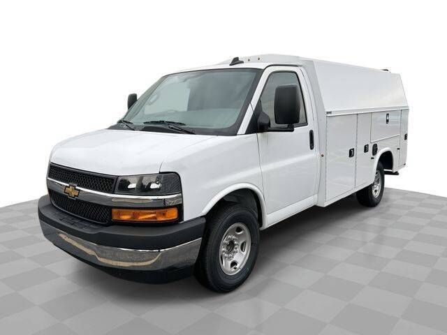 2026 CHEVROLET Express