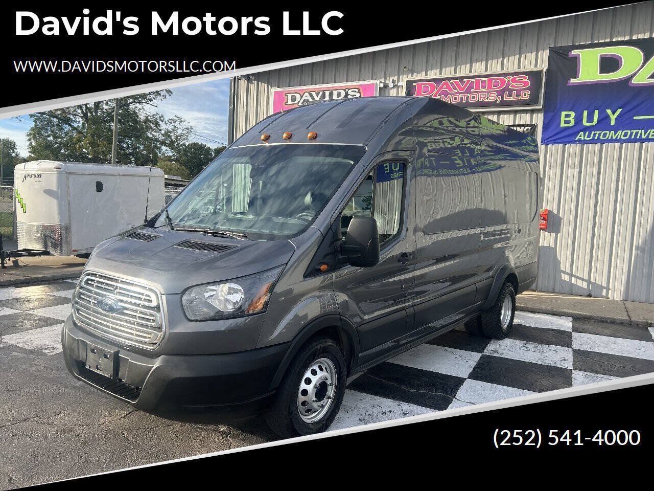 2022 FORD Transit