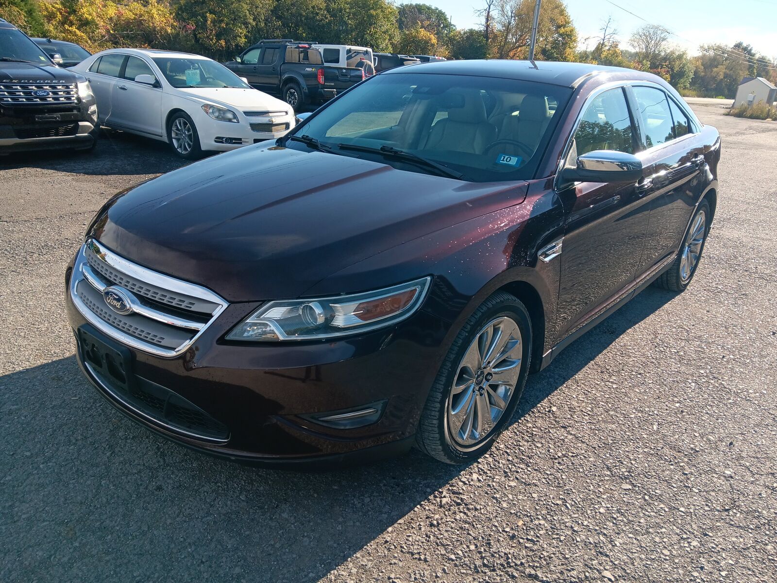2011 FORD Taurus