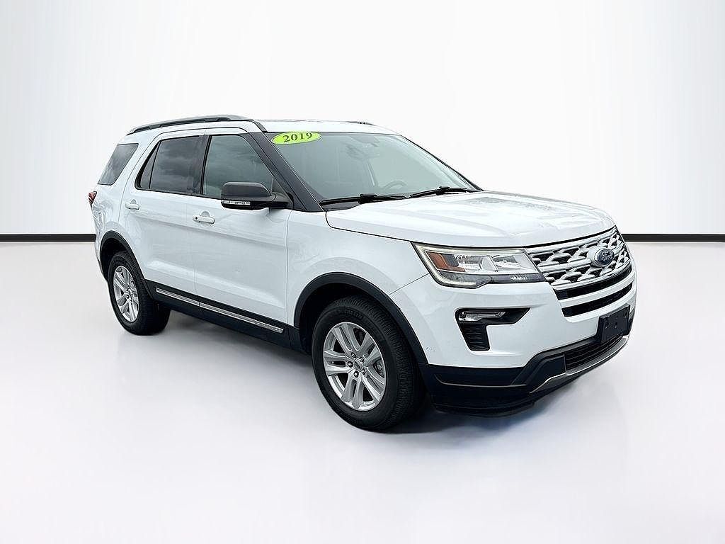 2019 FORD Explorer