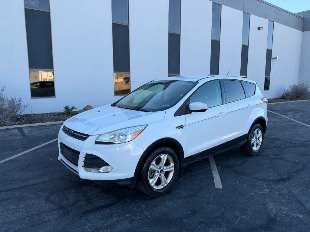 2016 FORD Escape