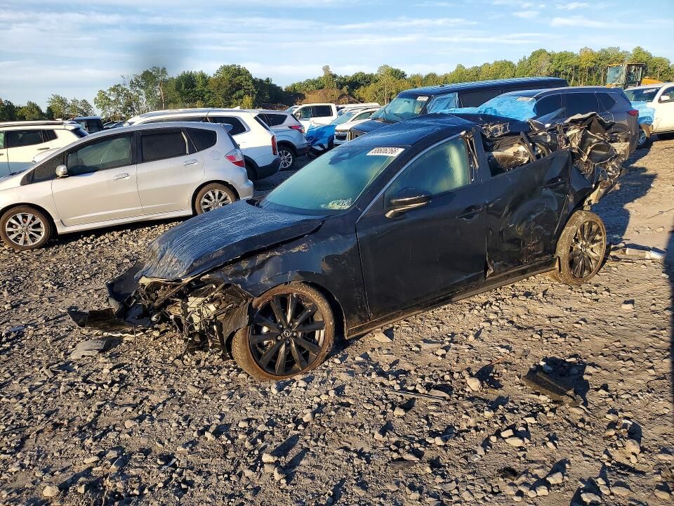 2024 MAZDA Mazda3