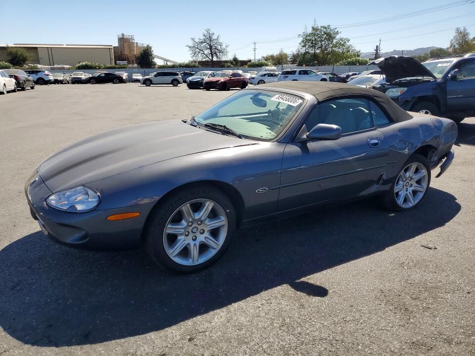 2000 JAGUAR XK8