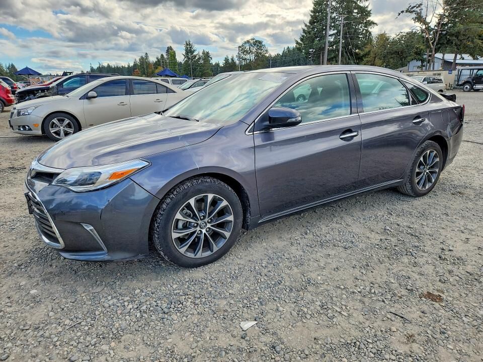 2016 TOYOTA Avalon