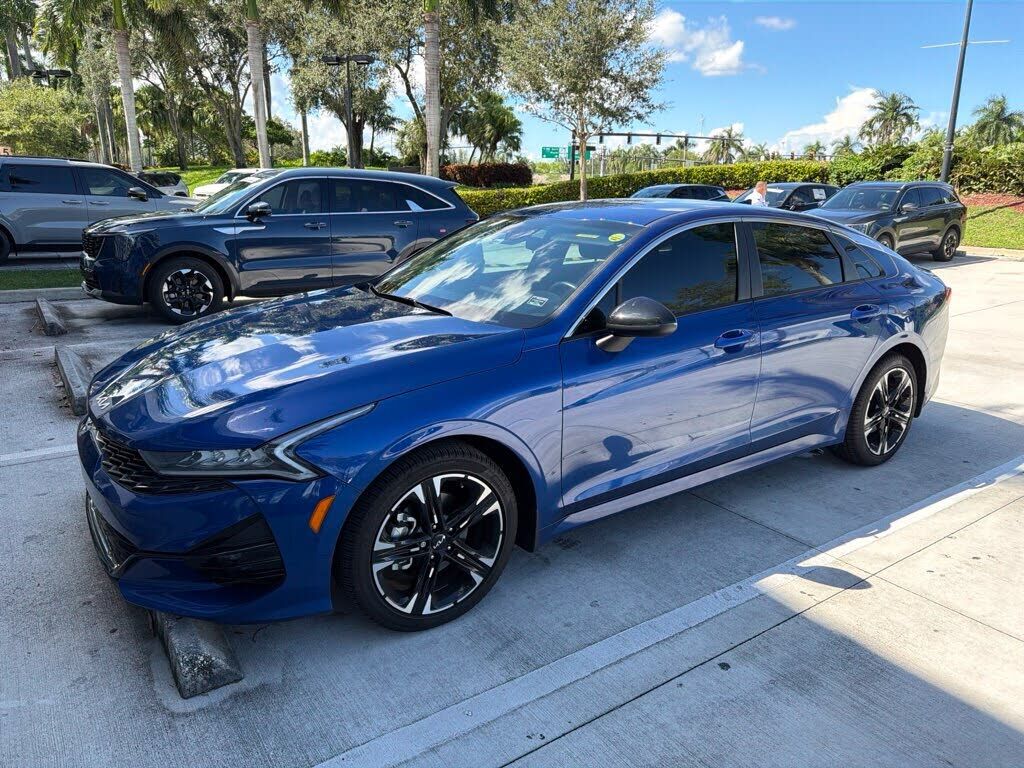 2023 KIA K5