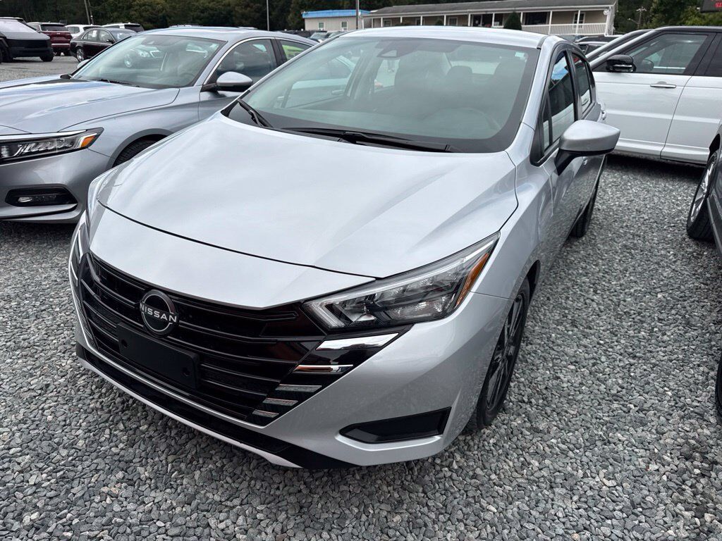 2025 NISSAN Versa