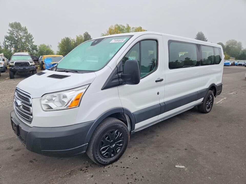 2017 FORD Transit