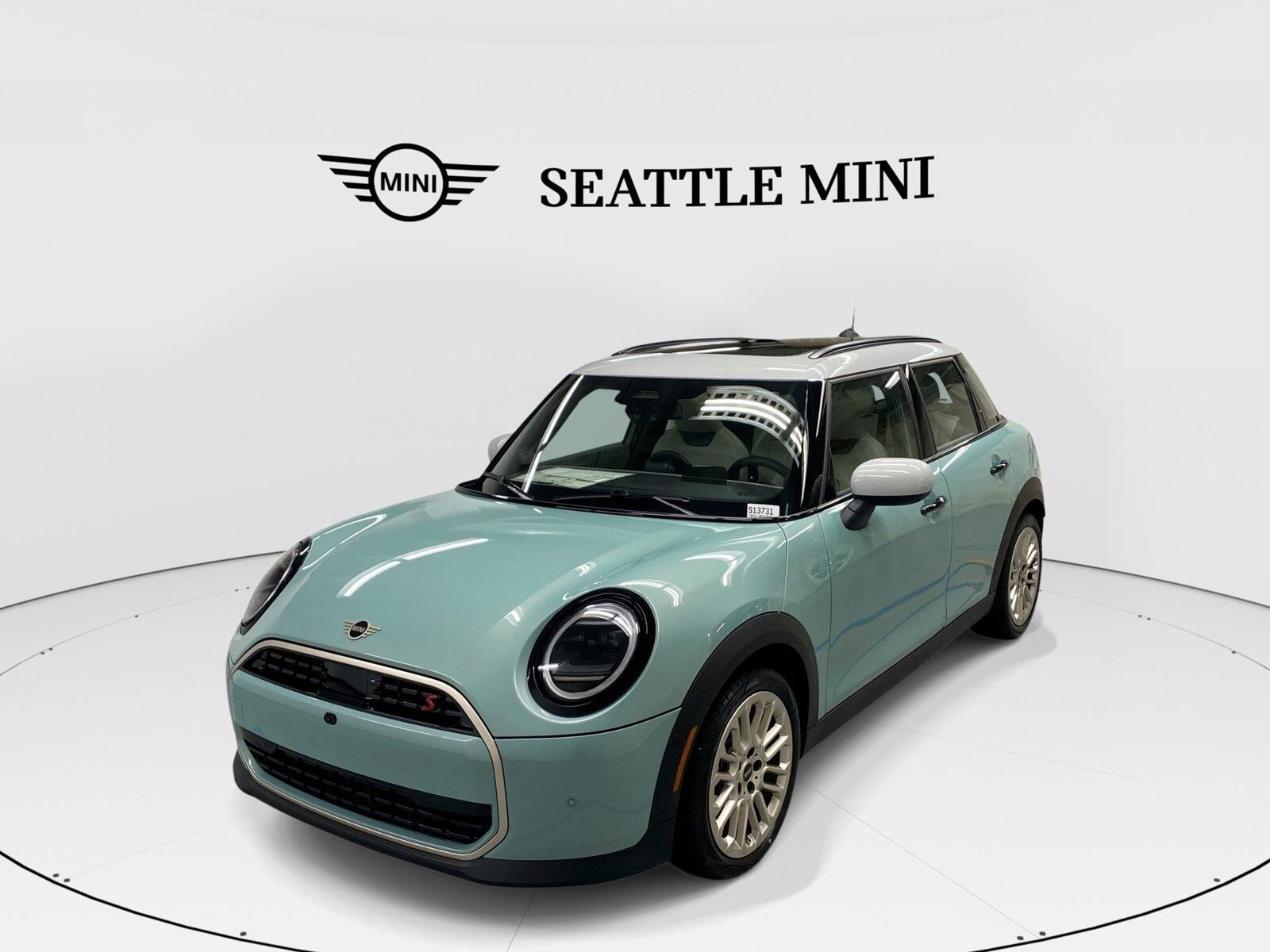 2027 MINI Hardtop