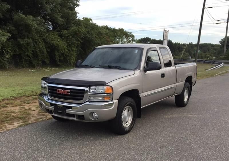 2004 GMC Sierra