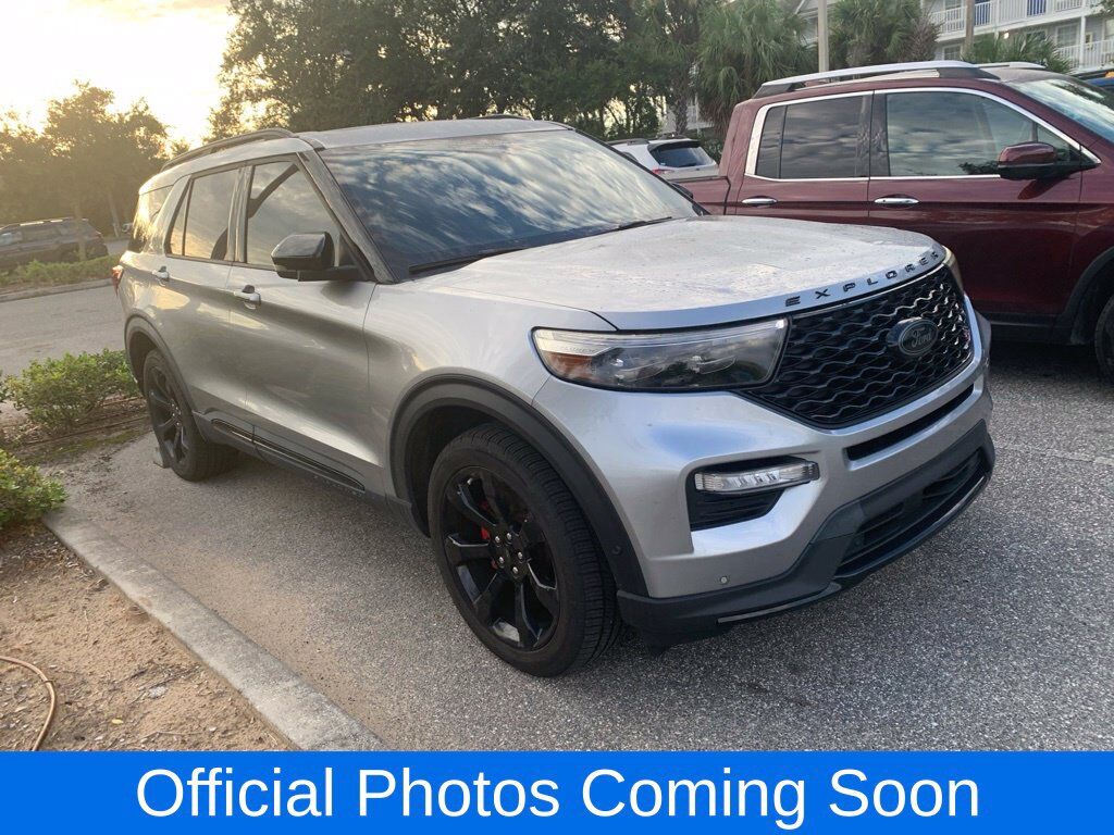 2021 FORD Explorer