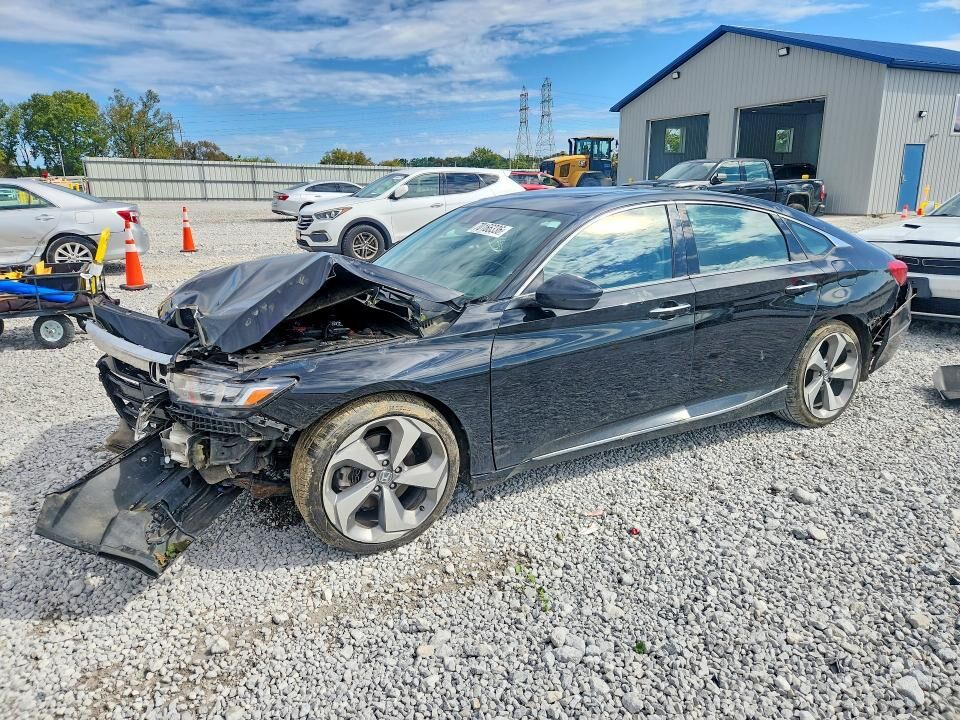 2018 HONDA Accord