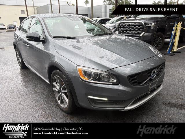 2016 VOLVO S60 Cross Country