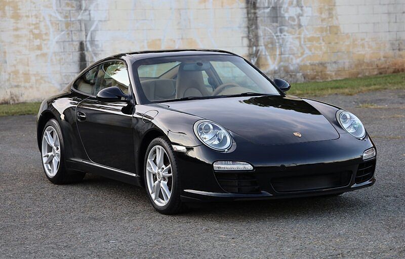 2010 PORSCHE 911