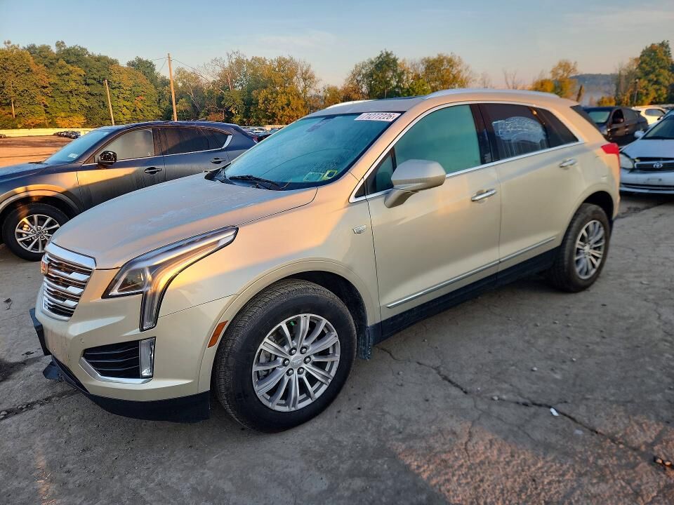 2017 CADILLAC XT5